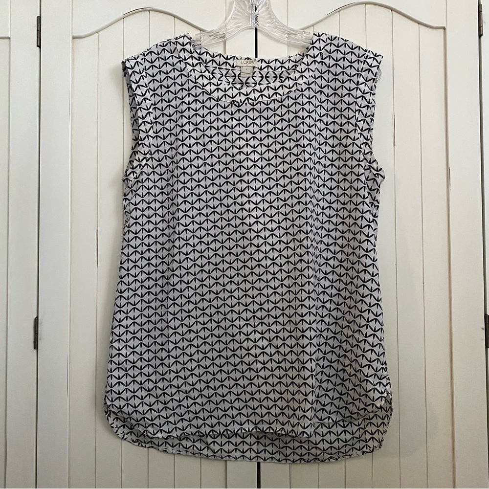 J.Crew Sleeveless Blouse White w/Black Print Round Neck Silky Small